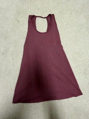 Athleta Burgundy Open Back Twist Tank Top Size Small